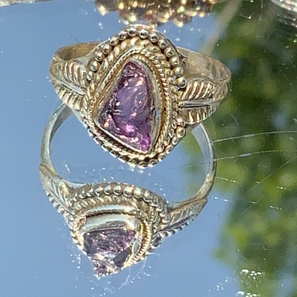 BOUTIQUE ROUGH AMETHYST 925 SILVER RING, SIZE 8 - Picture 7 of 11
